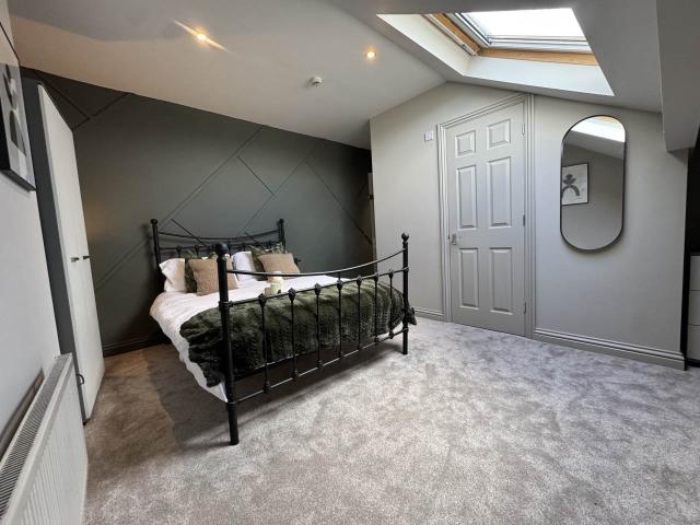 Room for rent in Charing Cross, Leeds