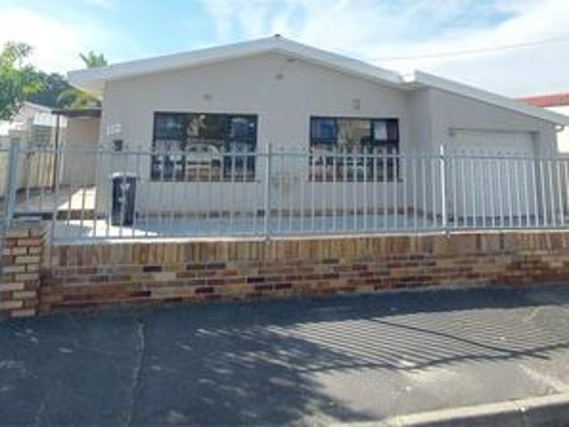 House for rent in Goodwood, Western Cape