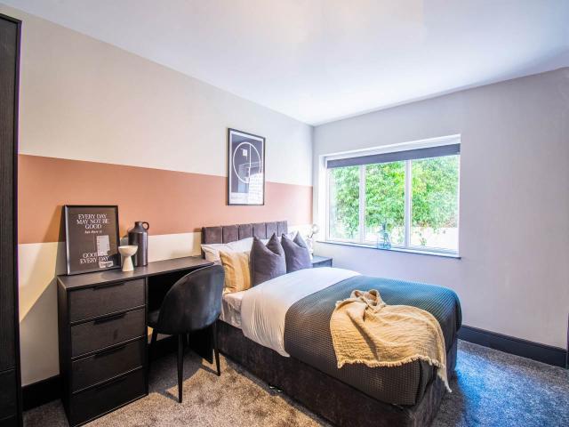 Room for rent in Graveleythorpe, West Yorkshire