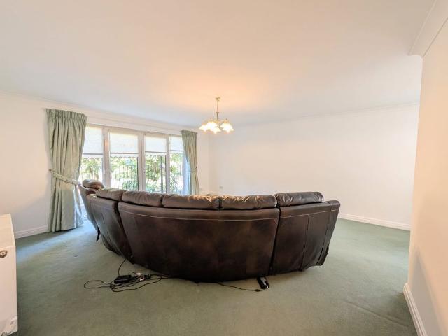 Apartment for rent in Meols Cop, Southport