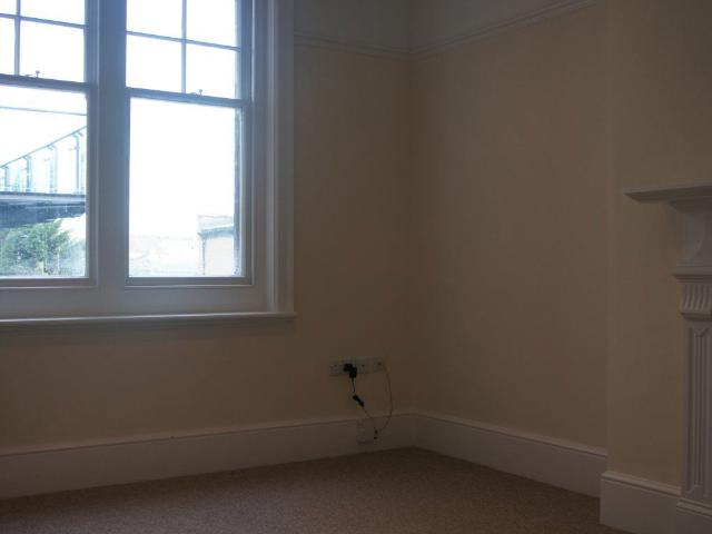Studio for rent in Aldrington