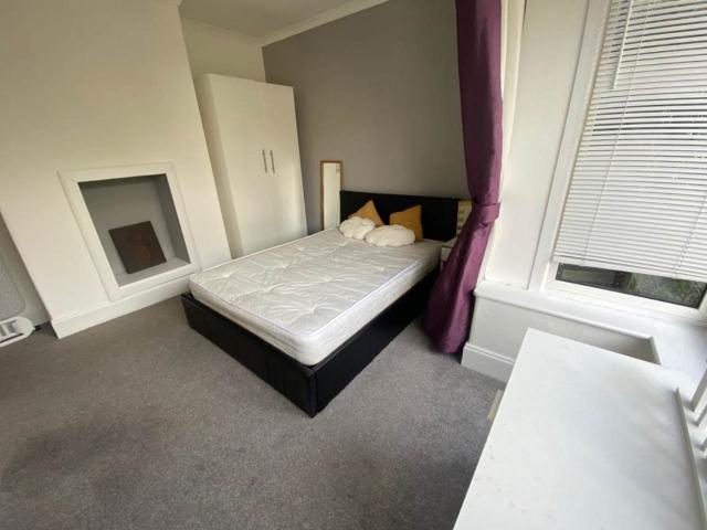 Room for rent in West Yorkshire