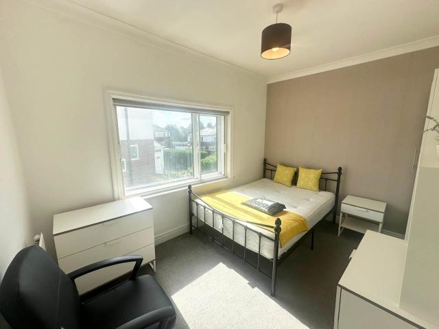 Room for rent in West Yorkshire