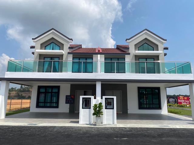 Residential House for sale in Malaka