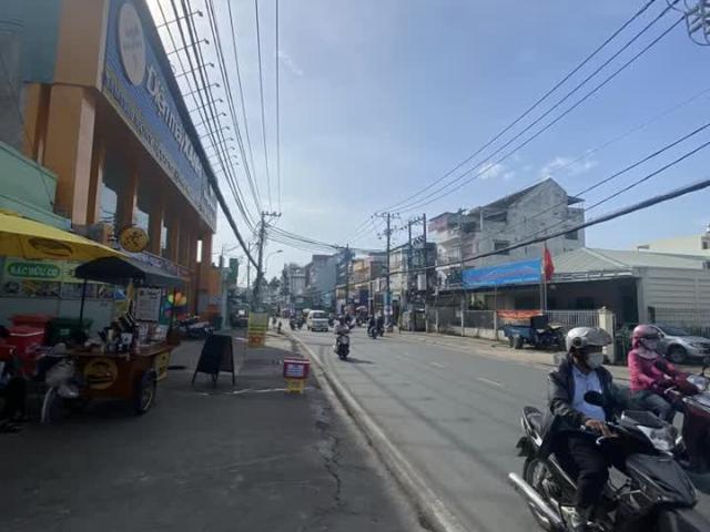 Nhà mặt phố bán tại Khuôn viên UBND Thành phố Hồ Chí Minh, Thành phố Hồ Chí Minh