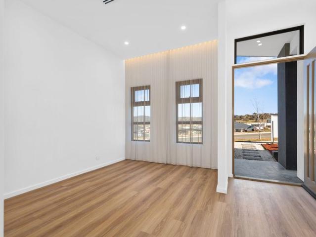 House for rent in Googong, New South Wales
