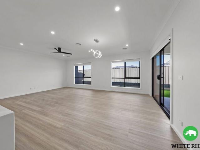 House for rent in Googong, New South Wales