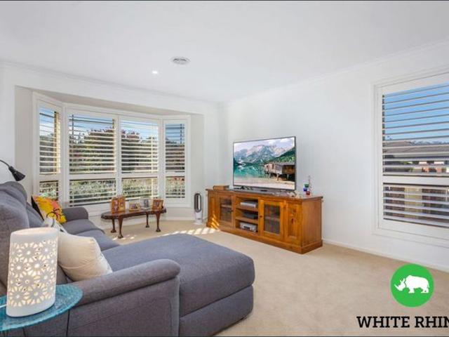 House for rent in Jerrabomberra, Queanbeyan