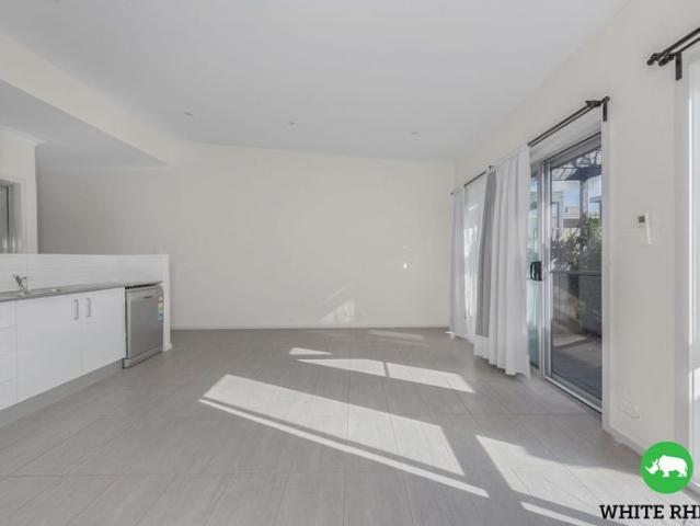 Townhouse for rent in Googong, New South Wales