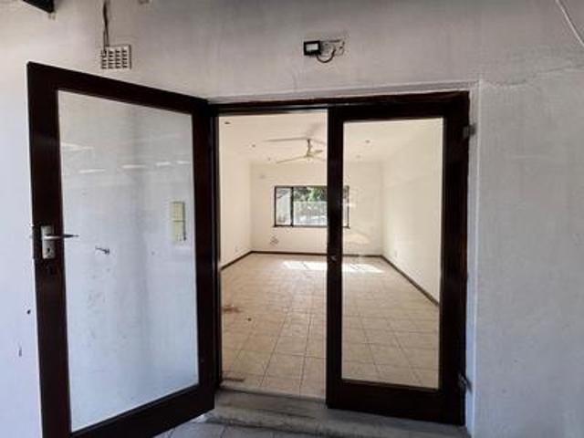 Apartment for rent in Seaview, Kwazulu-natal