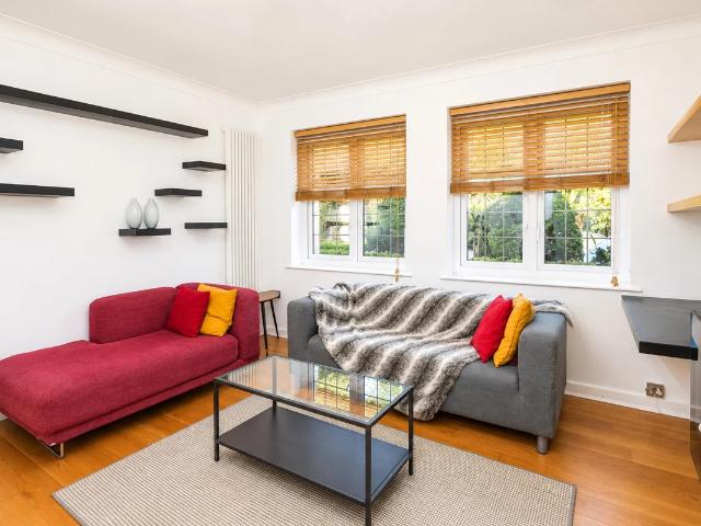 Apartment for rent in London Borough of Barnet, Greater London
