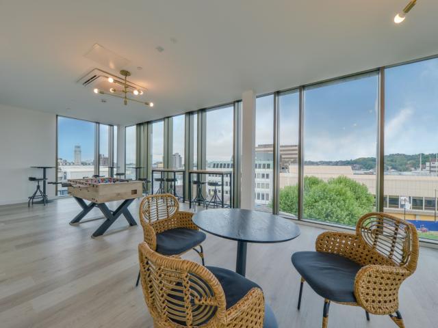 Apartment for rent in Farley Hill, Spring Park