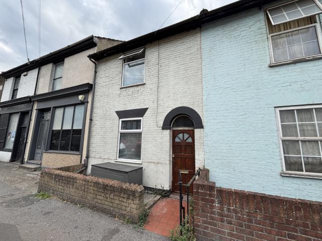 House for rent in Luton, Chatham