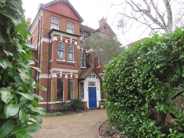 Apartment for rent in Shepherd's Hill, Crouch End