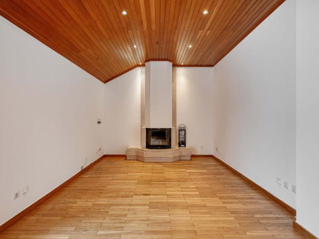 Apartamento alugar em Santa Maria Maior, Lisboa