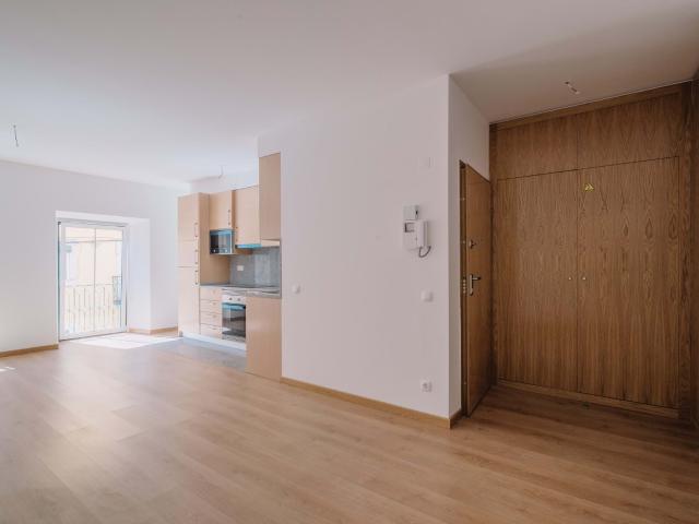 Apartamento alugar em Santa Maria Maior, Lisboa
