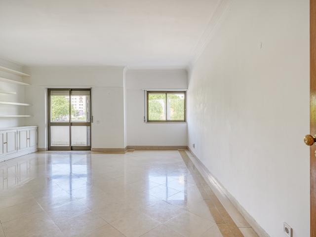 Apartamento alugar em Santa Maria Maior, Lisboa