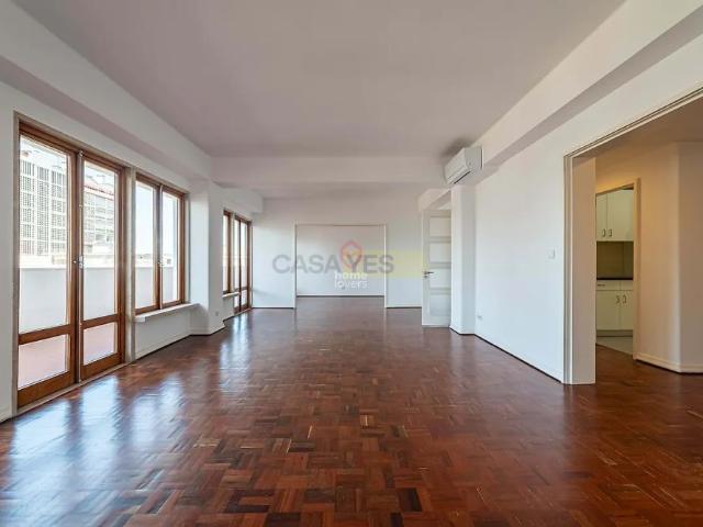 Apartamento alugar em Alvalade, Lisboa