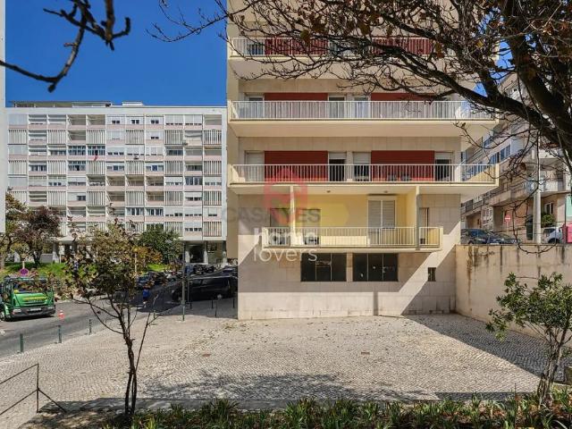 Apartamento alugar em Estrela, Lisboa