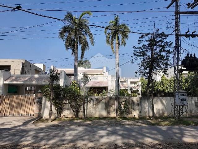 House for sale in Lahore Cantt, Islamabad Capital Territory