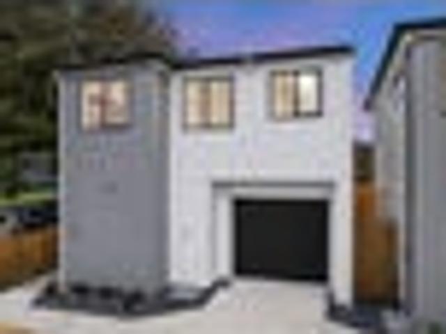 House for sale in Howick