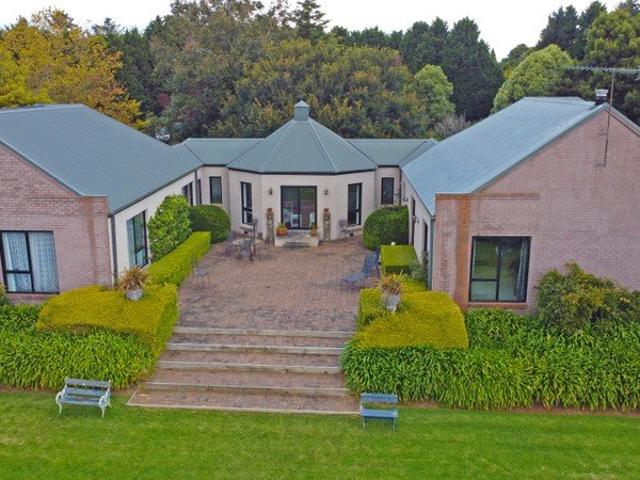 House for sale in Robertson, New South Wales