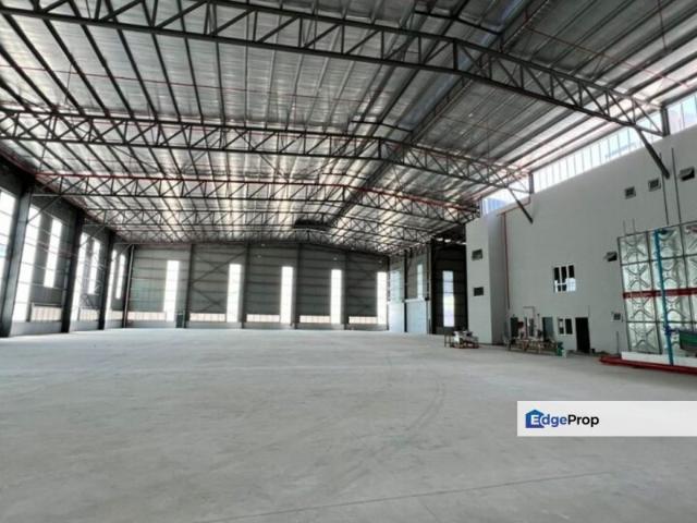 Warehouse for sale in Malaka