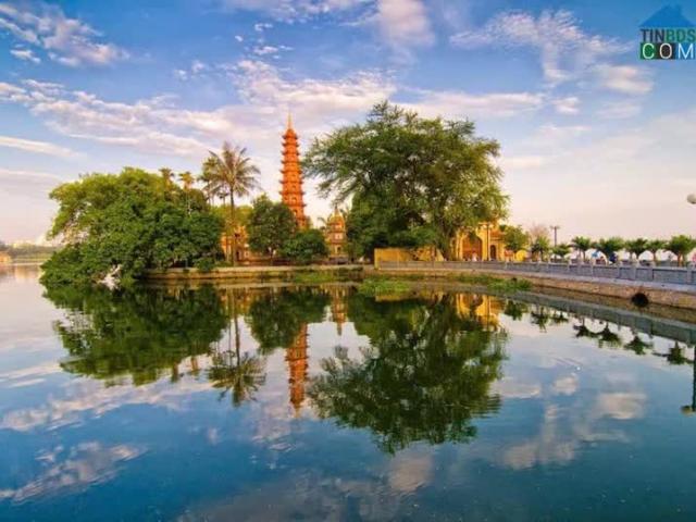Nhà mặt phố bán tại Hoàn Kiếm, Hà Nội