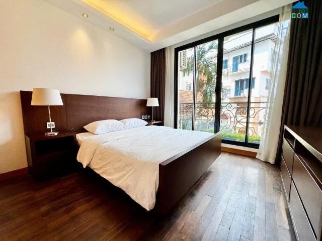 Nhà mặt phố bán tại Hoàn Kiếm, Hà Nội