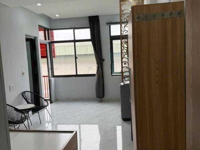 Nhà mặt phố bán