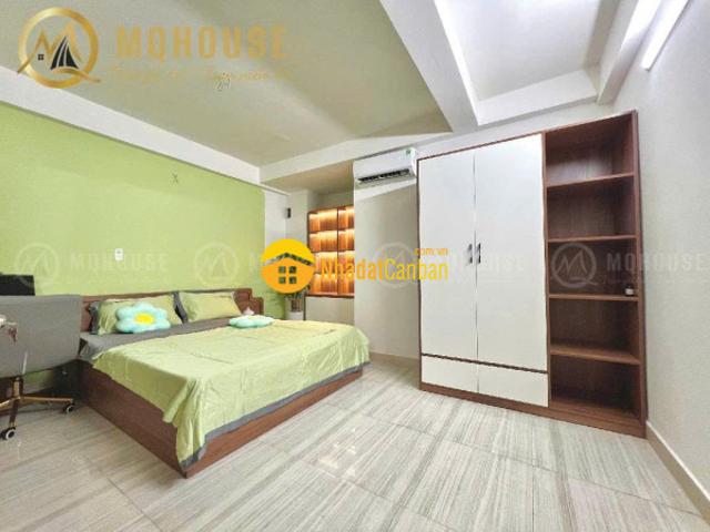 Nhà mặt phố bán
