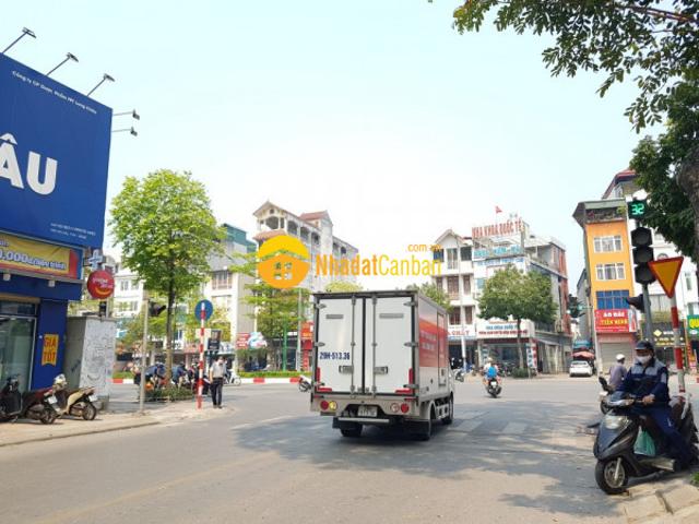 Nhà mặt phố bán