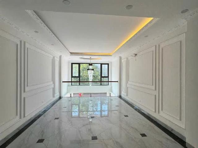 Nhà mặt phố bán tại Hoàn Kiếm, Hà Nội