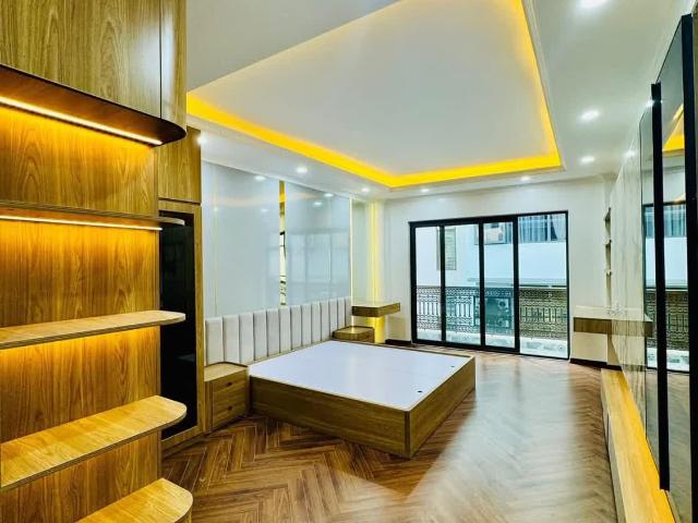 Nhà mặt phố bán tại Hoàn Kiếm, Hà Nội