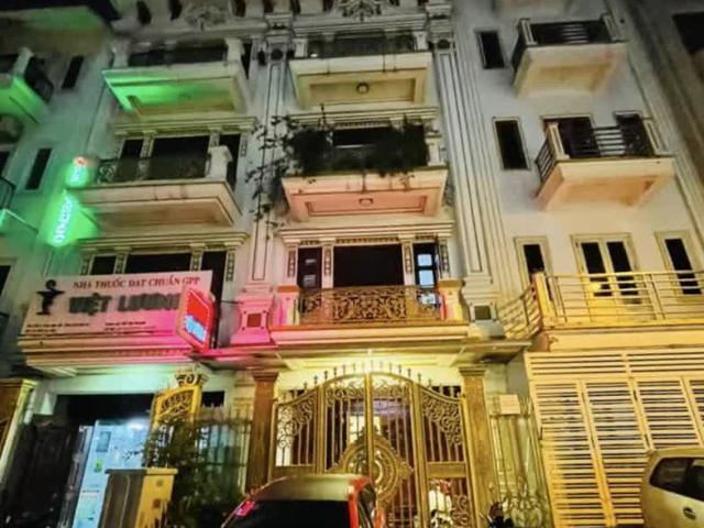 Nhà mặt phố bán tại Hoàn Kiếm, Hà Nội
