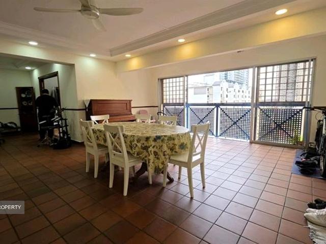 Detached House for sale