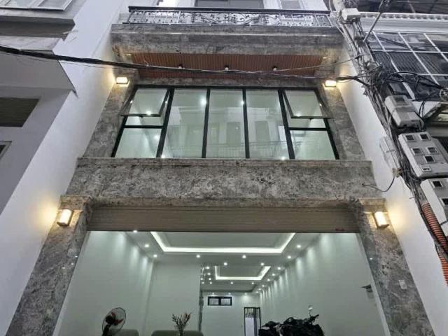 Nhà mặt phố bán tại Hoàn Kiếm, Hà Nội