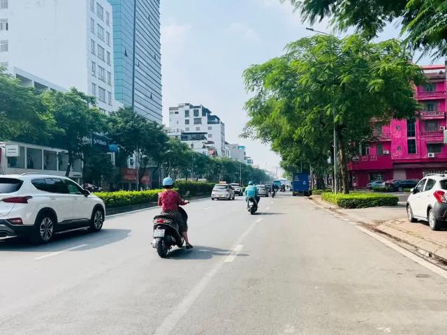 Nhà mặt phố bán tại Hoàn Kiếm, Hà Nội