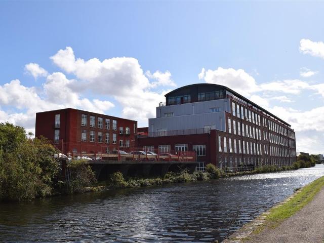 Apartment for rent in Calderstones