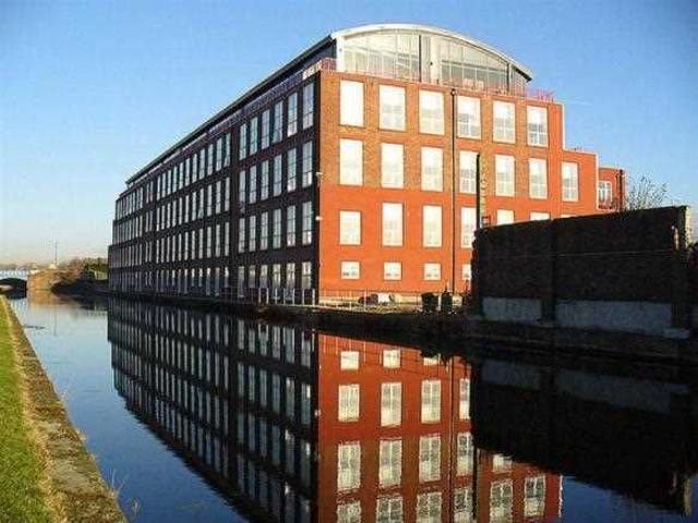 Apartment for rent in Calderstones