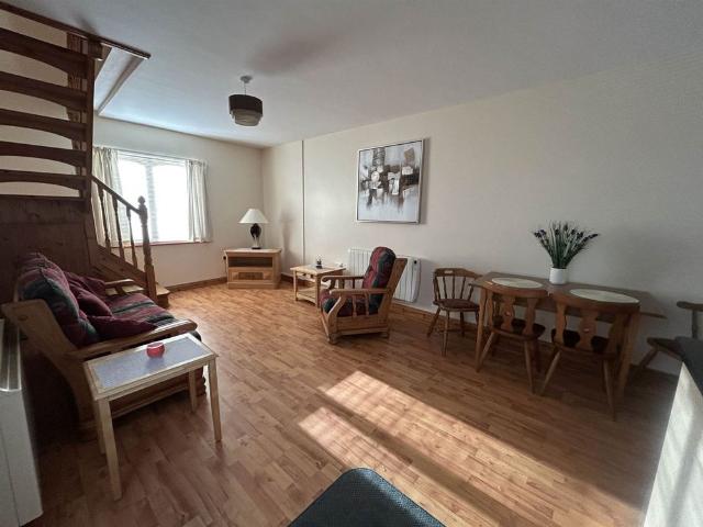 Apartment to rent in Ennis Rural ED, Ennis Municipal District