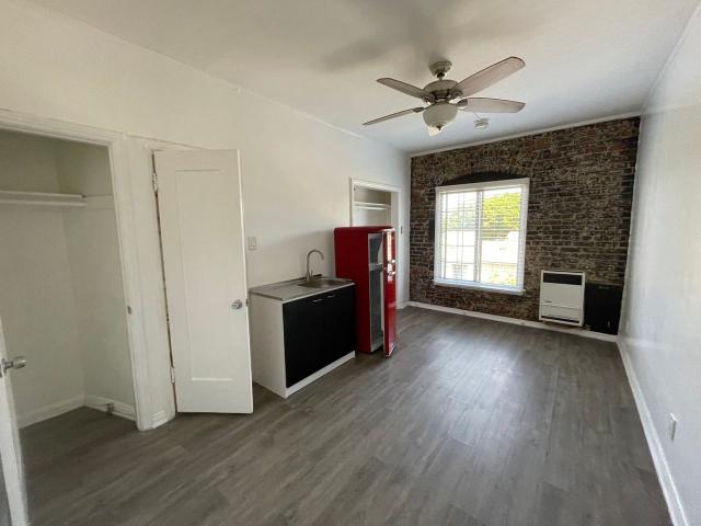 Apartment for rent in Saint James Park, Los Angeles