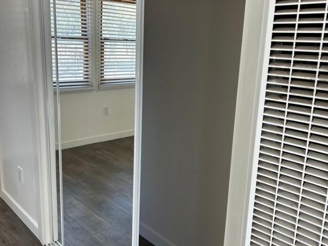 Apartment for rent in Saint James Park, Los Angeles