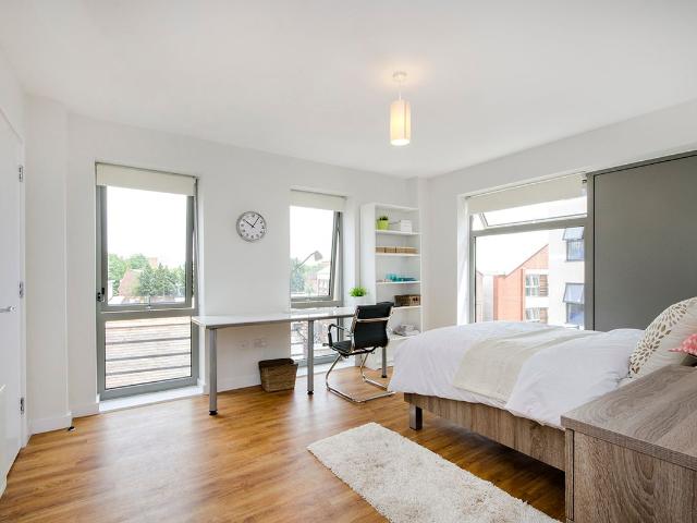 Room for rent in Mile End, Greater London