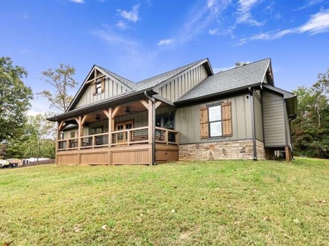 House for sale in Blue Ridge