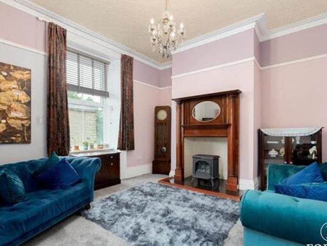 House for sale in Knowle Fold, Darwen