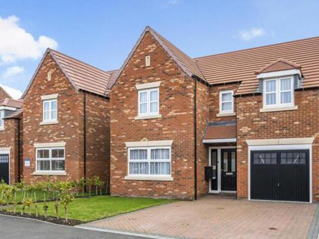 House for sale in High Field, York