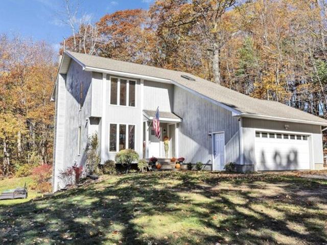 House for sale in Rindge, Cheshire County