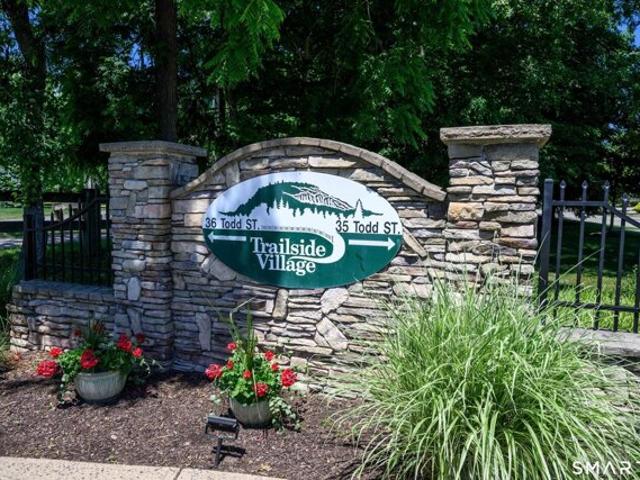 House for sale in Hamden, South Central Connecticut Planning Region