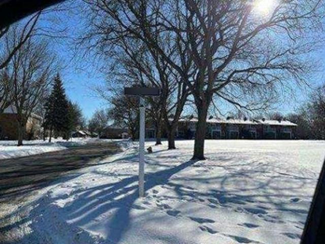 Condo for sale in Schultz Estates, Clinton Township